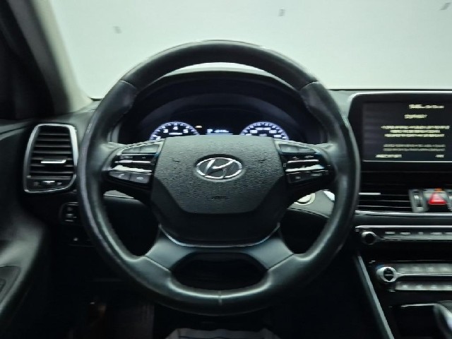 6081000517R8.jpg