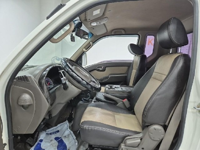 6061000051R10.jpg