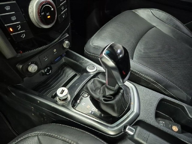 6051002557R8.jpg