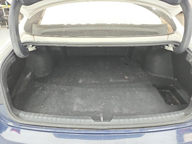 lotterental_104253281_xQxyk_5.jpg