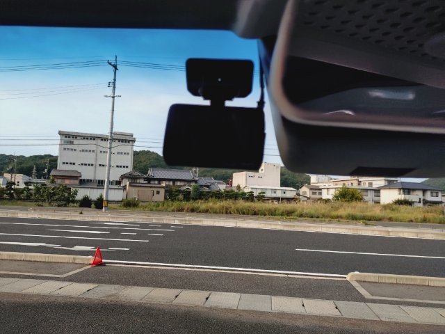 bdd247438c7e9ff14e9768640ac61e55.jpg