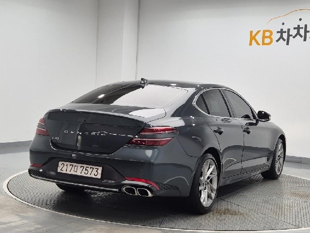 6061000772R3.jpg