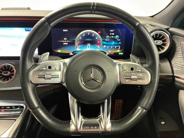 0517f6e39417e0389c1b99b0a1bae022.jpg