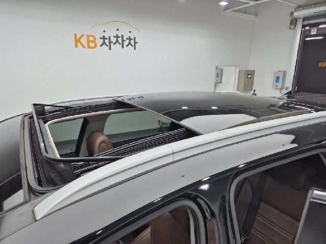 6081000918R13.jpg
