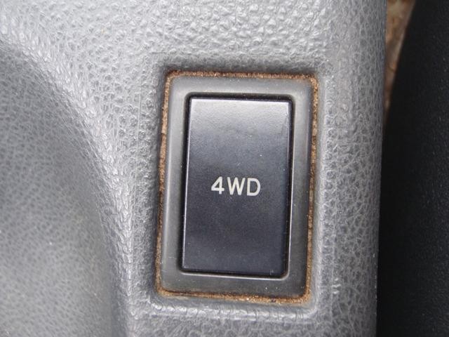 0550625A30260830W00102.jpg