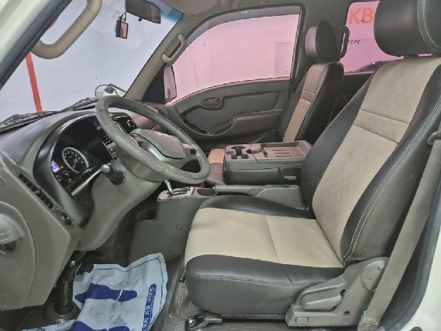 6041500692R10.jpg