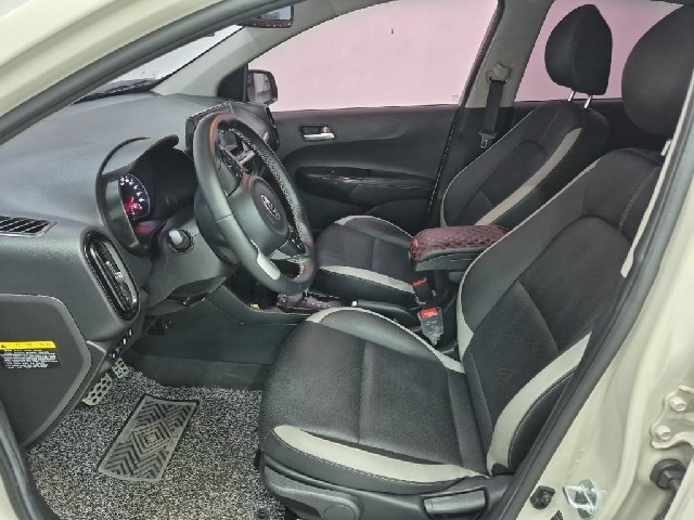 6071002272R10.jpg
