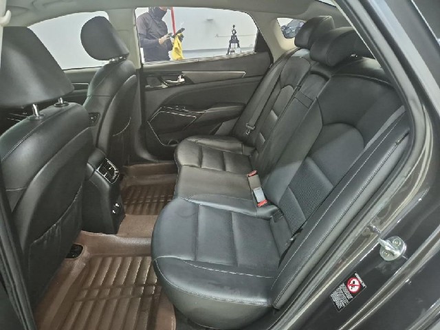 6061500503R12.jpg