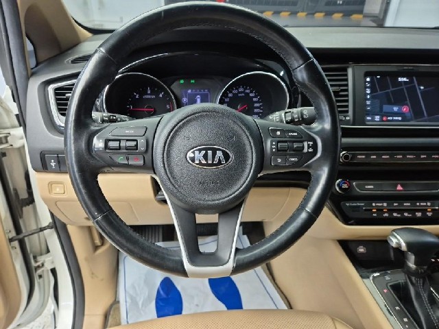 6071501135R9.jpg