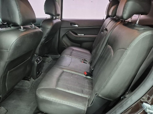 6041002746R12.jpg