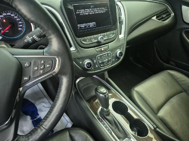 6071001868R10.jpg