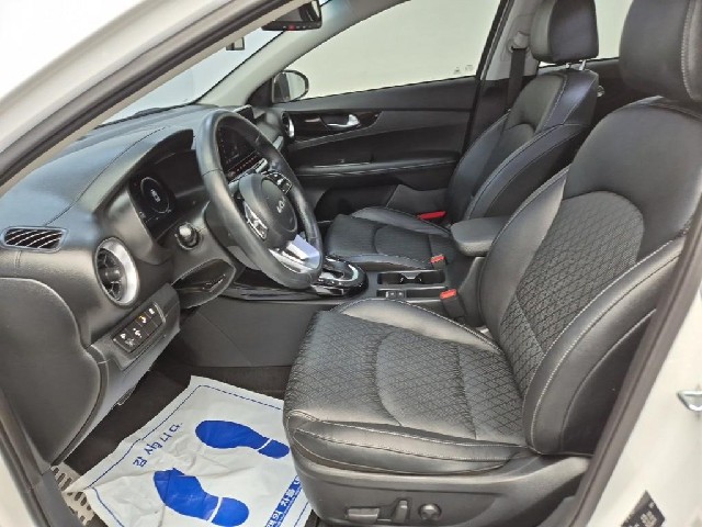 6071501647R11.jpg