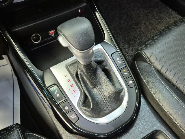 6071501647R8.jpg