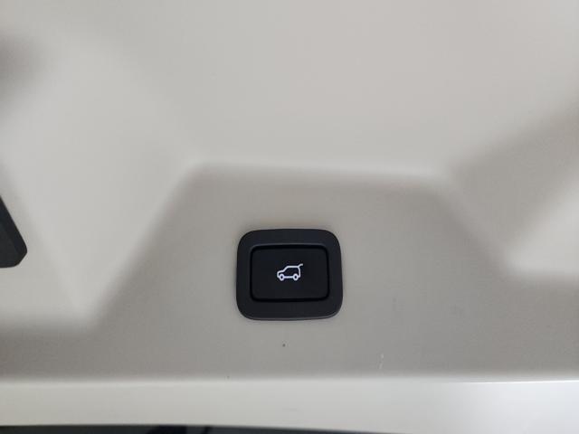 0684fefca0723f69422ae388dd9a578e.jpeg
