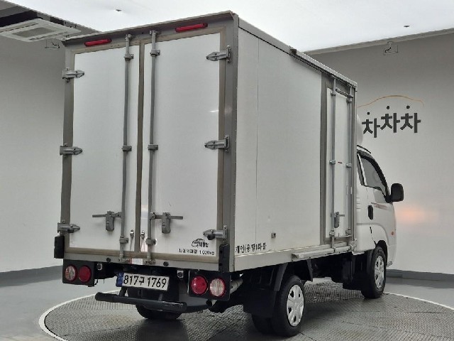 6031000070R3.jpg