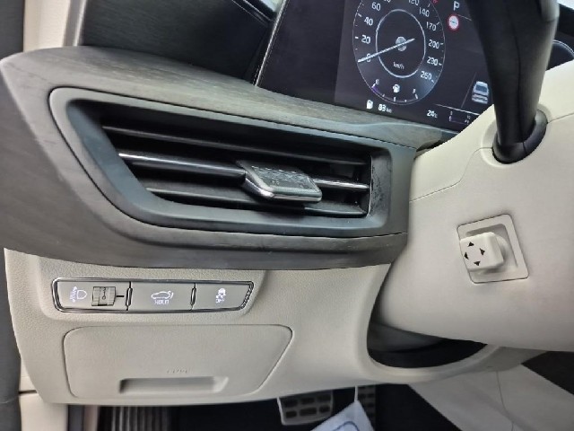 6071501253R18.jpg