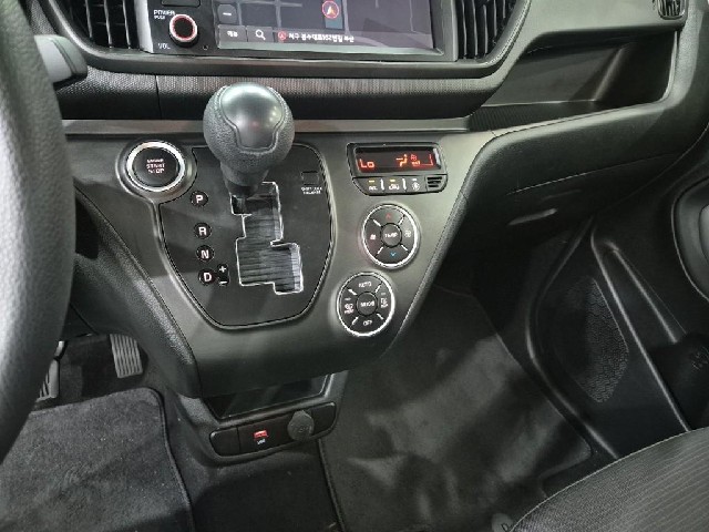 6061000915R8.jpg