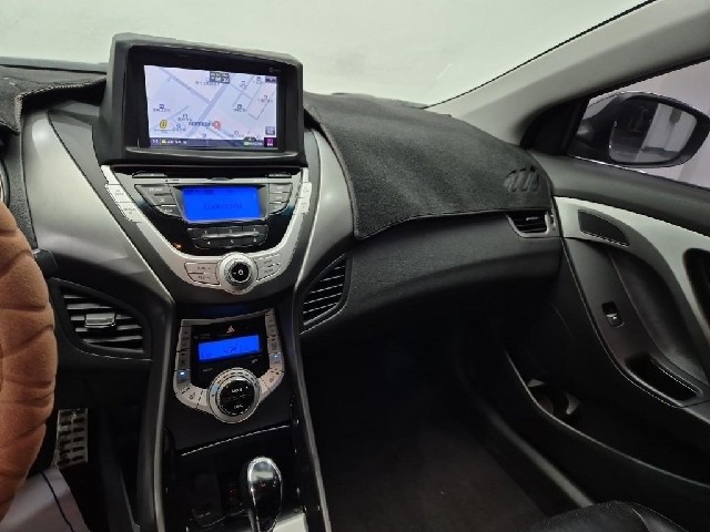 6061000389R10.jpg