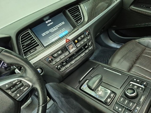 6091001052R10.jpg
