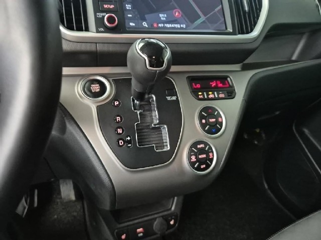 6071502030R8.jpg