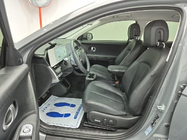 6061000698R11.jpg
