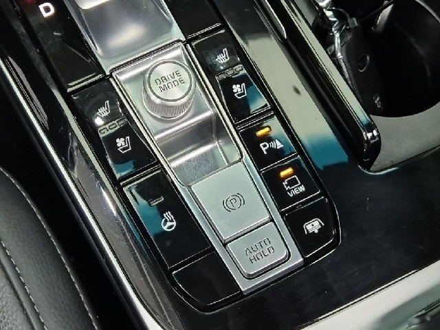 6071002647R18.jpg