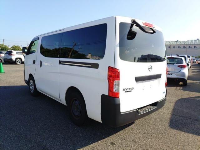 27077933_carP_l_10.jpg