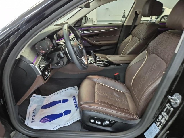 6061500836R11.jpg