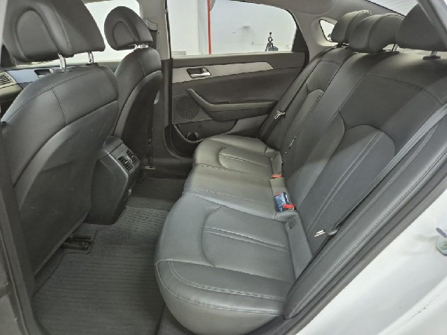 6071501514R12.jpg