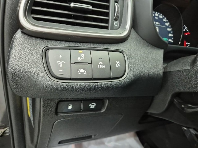 6081002259R17.jpg