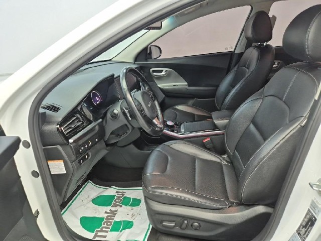 6071502279R11.jpg