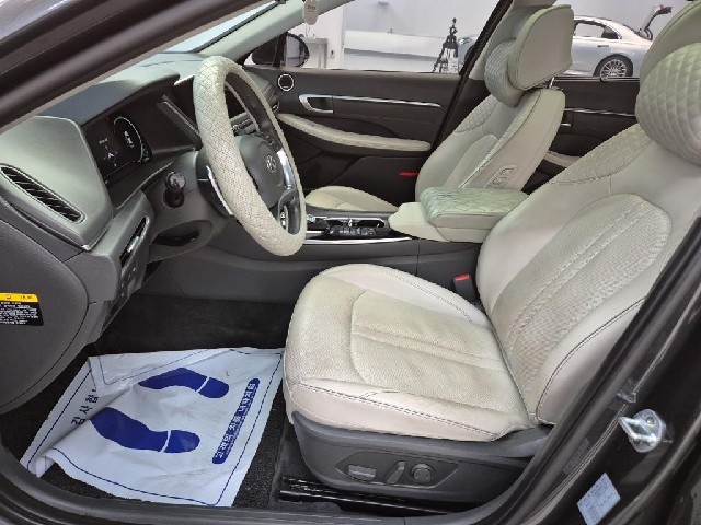 6061500586R11.jpg
