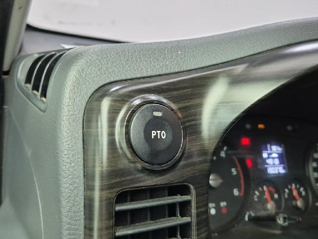 6071002714R16.jpg