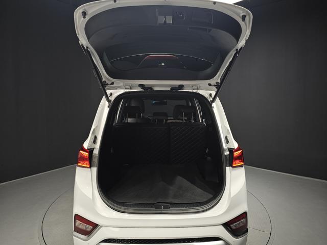 9608afe03a3c8f3e56a92d9277f786b9.jpeg