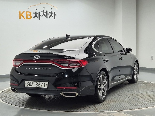 6091000792R3.jpg