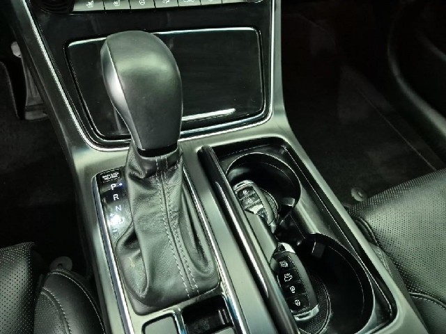 6091000792R8.jpg