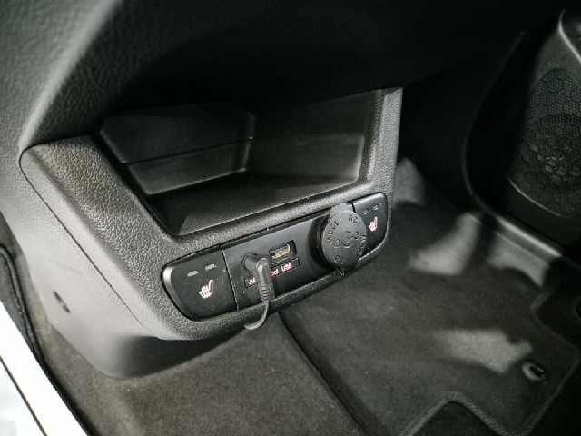 6071002408R15.jpg