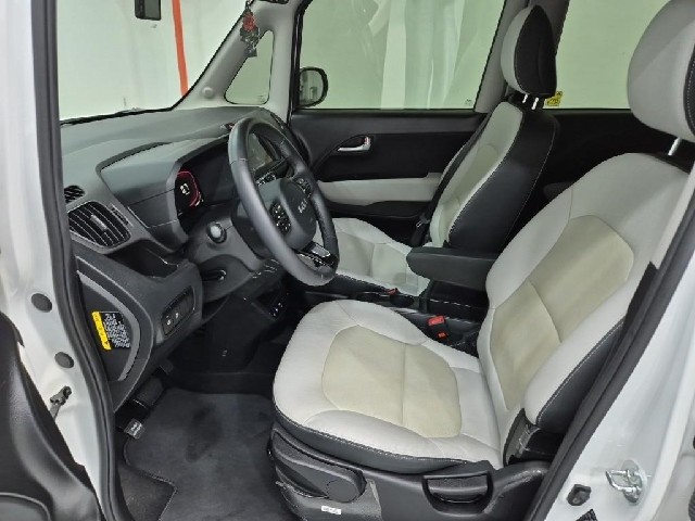 6091000676R11.jpg