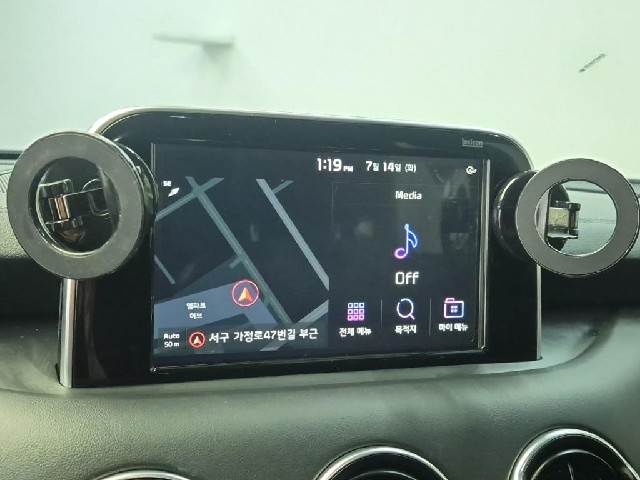 6071500824R14.jpg