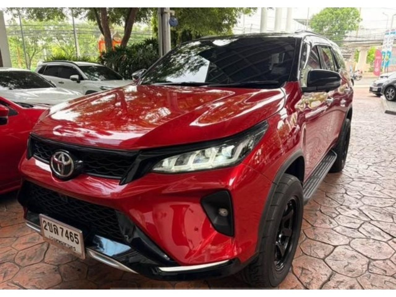 2021 Toyota Fortuner, photo 1 of 1