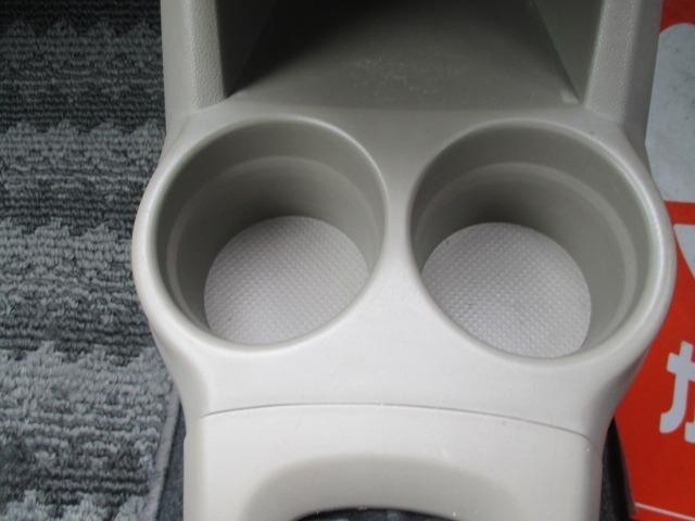 0610087A30260830W00118.jpg