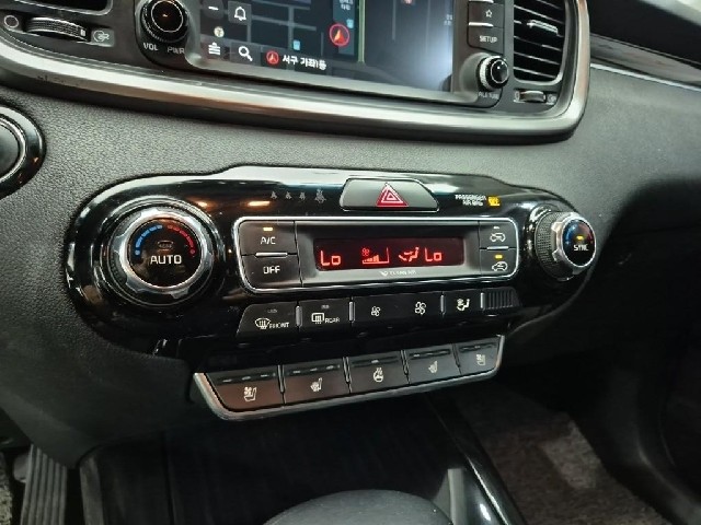 6071002711R16.jpg