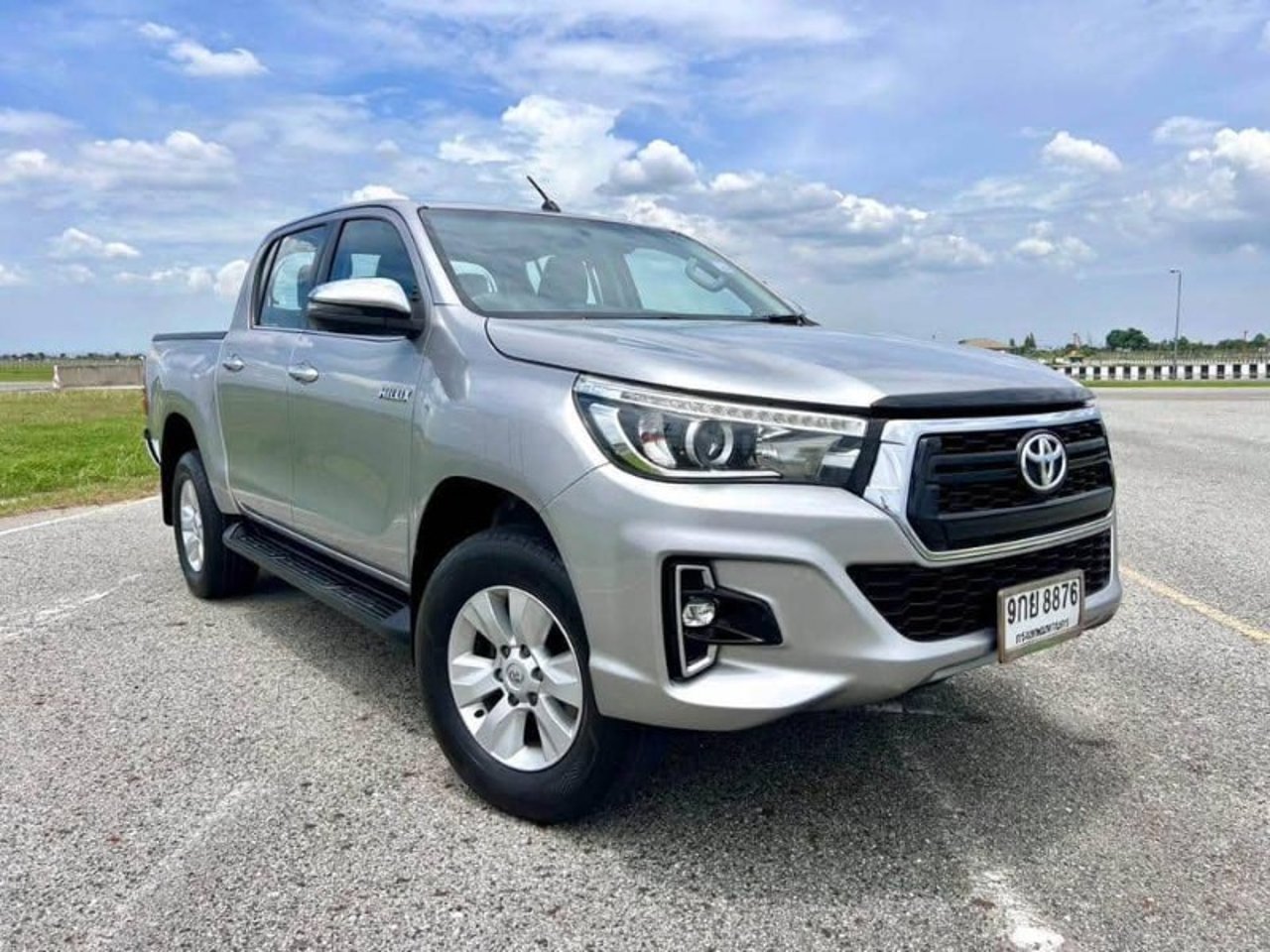 2020 Toyota Hilux, photo 1 of 1