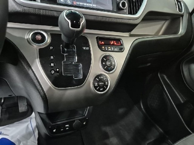 6071002403R8.jpg