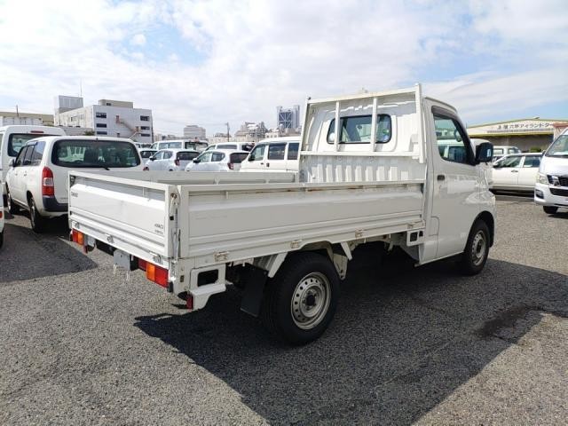 27077957_carP_l_15.jpg