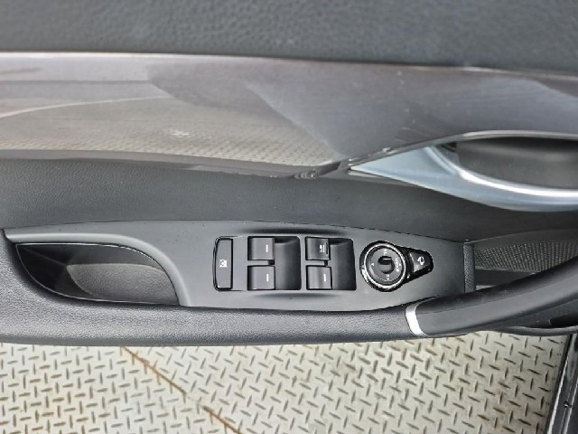 6071001747R17.jpg