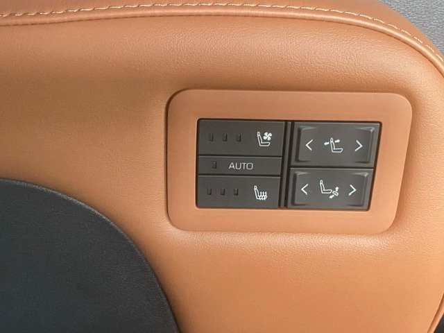bcd26c21287908d708a359351ff85877.jpg