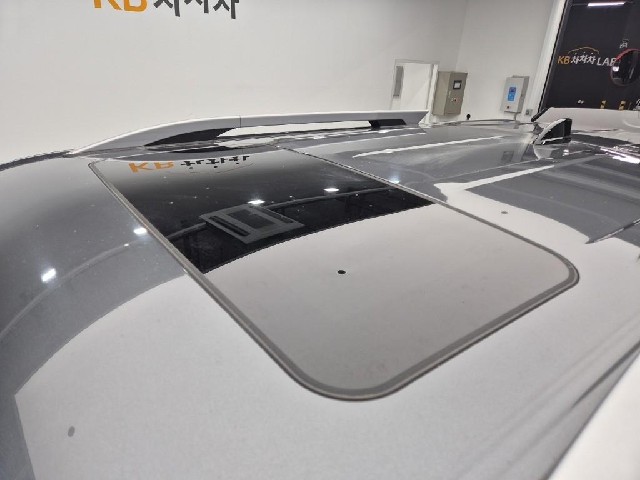 6061001391R13.jpg