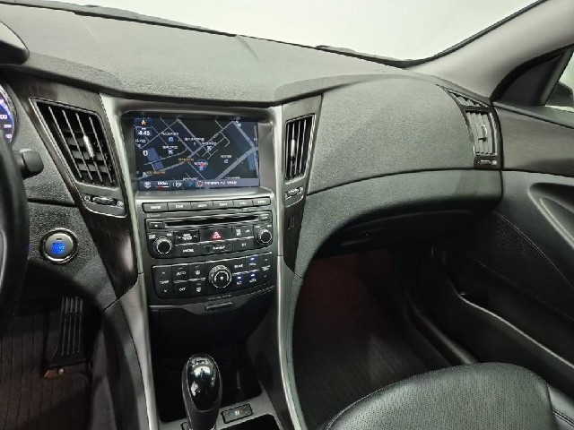 6081000032R10.jpg