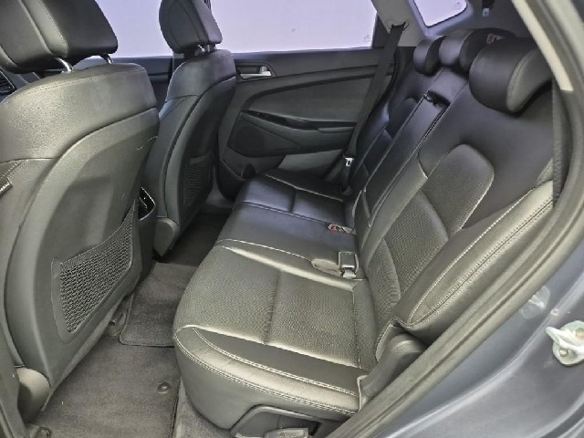 6041500792R12.jpg